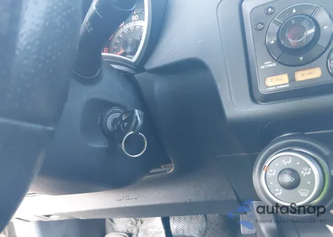 2012 Scion Tc из США, поврежденный, VIN JTKJF5C70C3038266